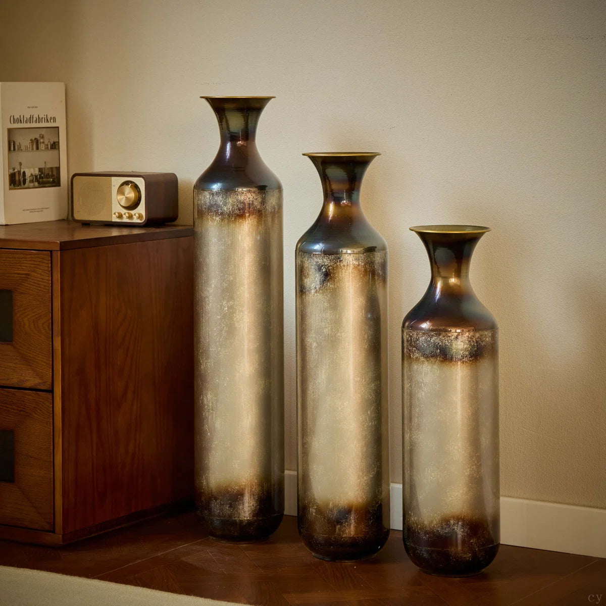 Medhansh Large Floor Vase with Twilight Glaze Finish, Distressed Tall Metal Vase, Flower Vase(Set Of 3)